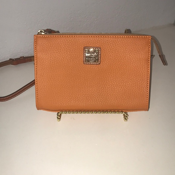Dooney & Bourke crossbody bag - Picture 3 of 8
